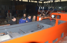 使用萬(wàn)向聯(lián)軸器對(duì)湘潭礦用電機(jī)車有什么好處？