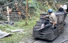 5噸防爆湘潭電機(jī)車國(guó)外運(yùn)行視頻